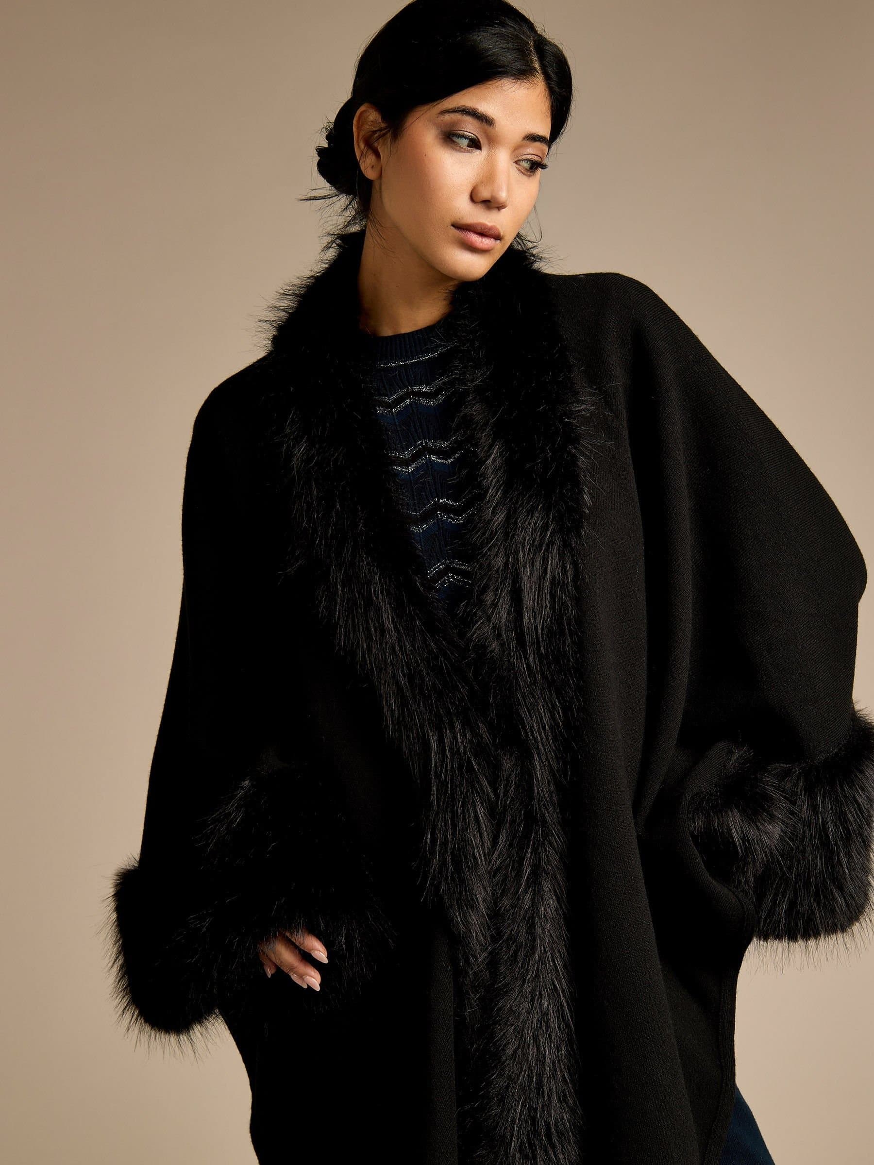 GWD by GEORGE W. DAVIES GWD by GEORGE W. DAVIES Women's GWD Sammy Knitted Jacket in Black