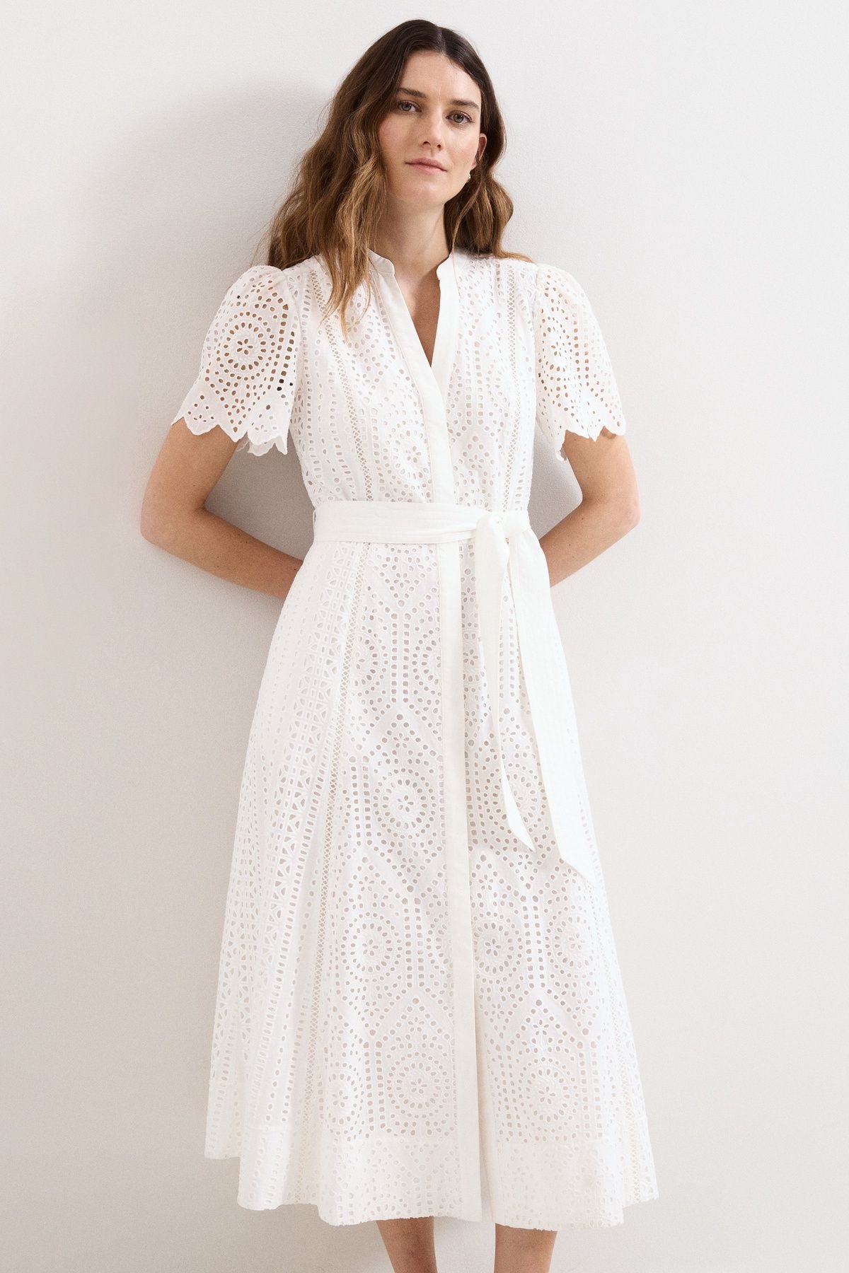 Phase Eight Phase Eight Women's Aletta Midi Dress in White - 3