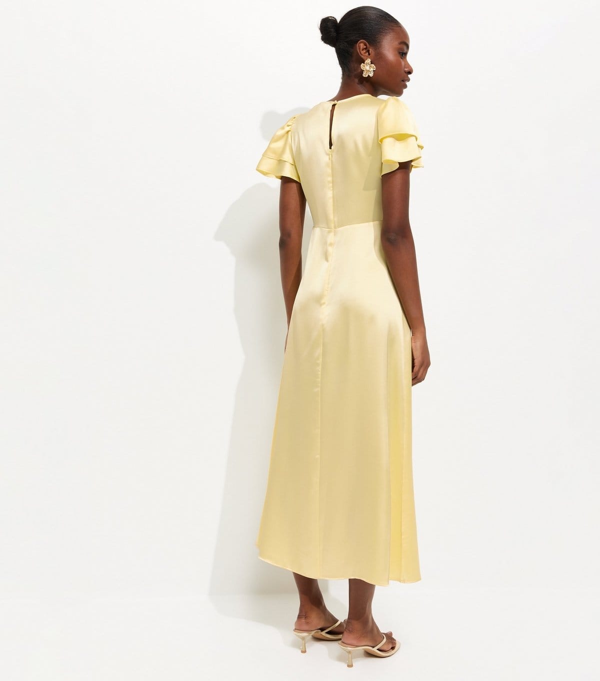 New Look Women's Light Yellow Satin Flutter Sleeve Midi Dress New Look - 4