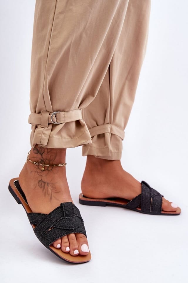 Love Lace Love Lace Women's Interlaced Strap Textile Flat Flip Flops With Non Slip Sole in Black - 3