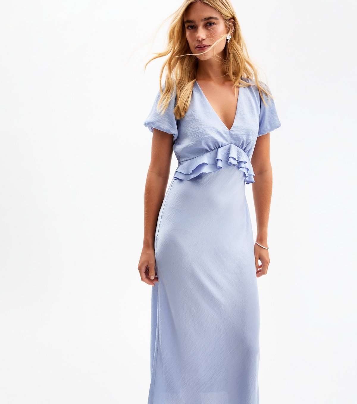 New Look Women's Blue V-Neck Satin Ruffled Midi Dress New Look - 2