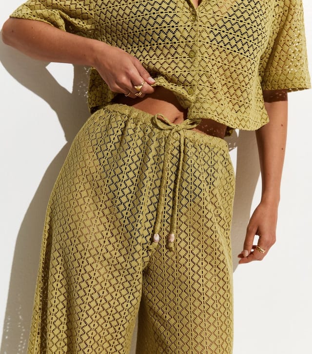 New Look Women's Green Crochet Knit Wide Leg Trousers New Look - 2