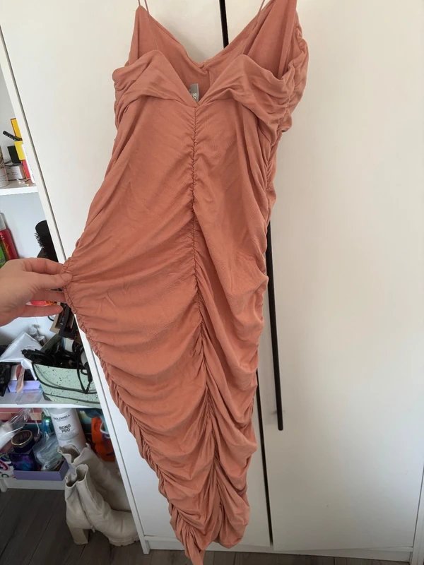 ASOS Flattering, body hugging mauve ruched midi dress - 1