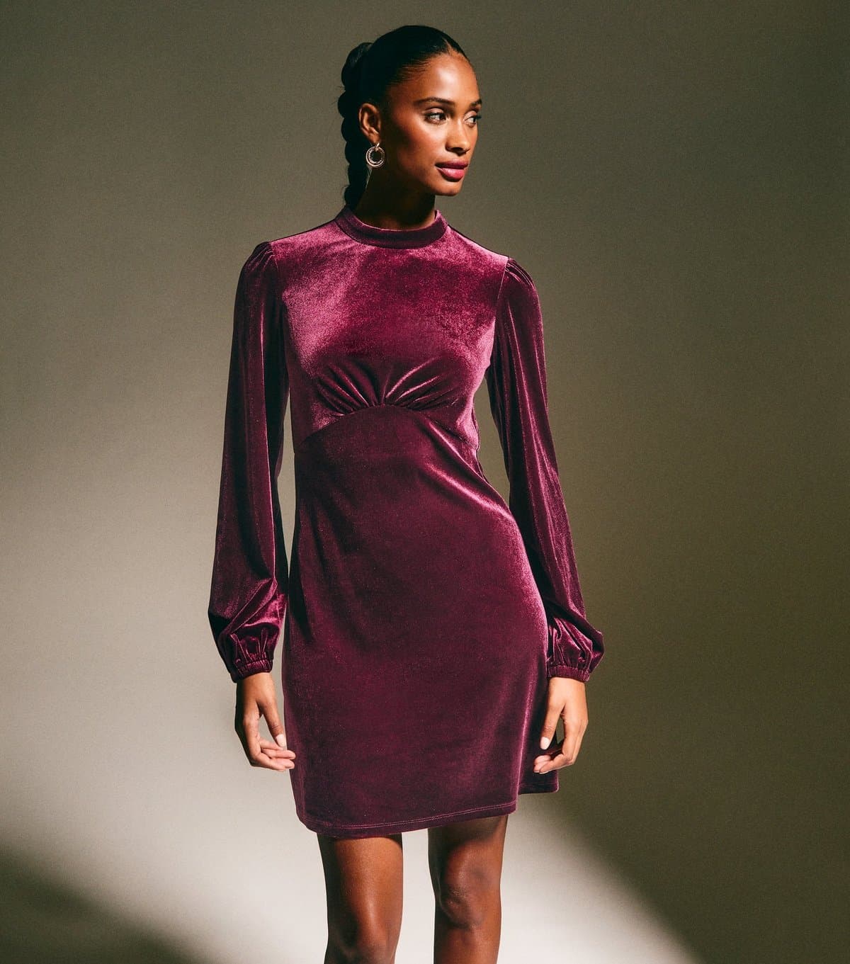New Look Women's Dark Burgundy Velvet High Neck Long Sleeve Mini Dress New Look