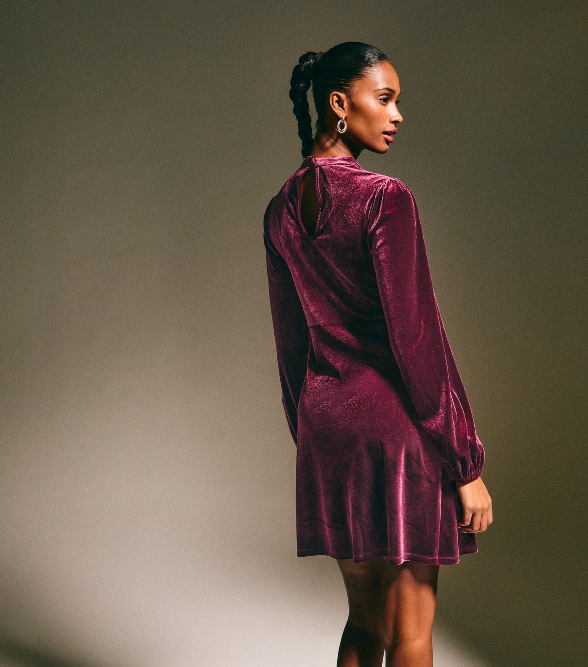 New Look Women's Dark Burgundy Velvet High Neck Long Sleeve Mini Dress New Look - 4