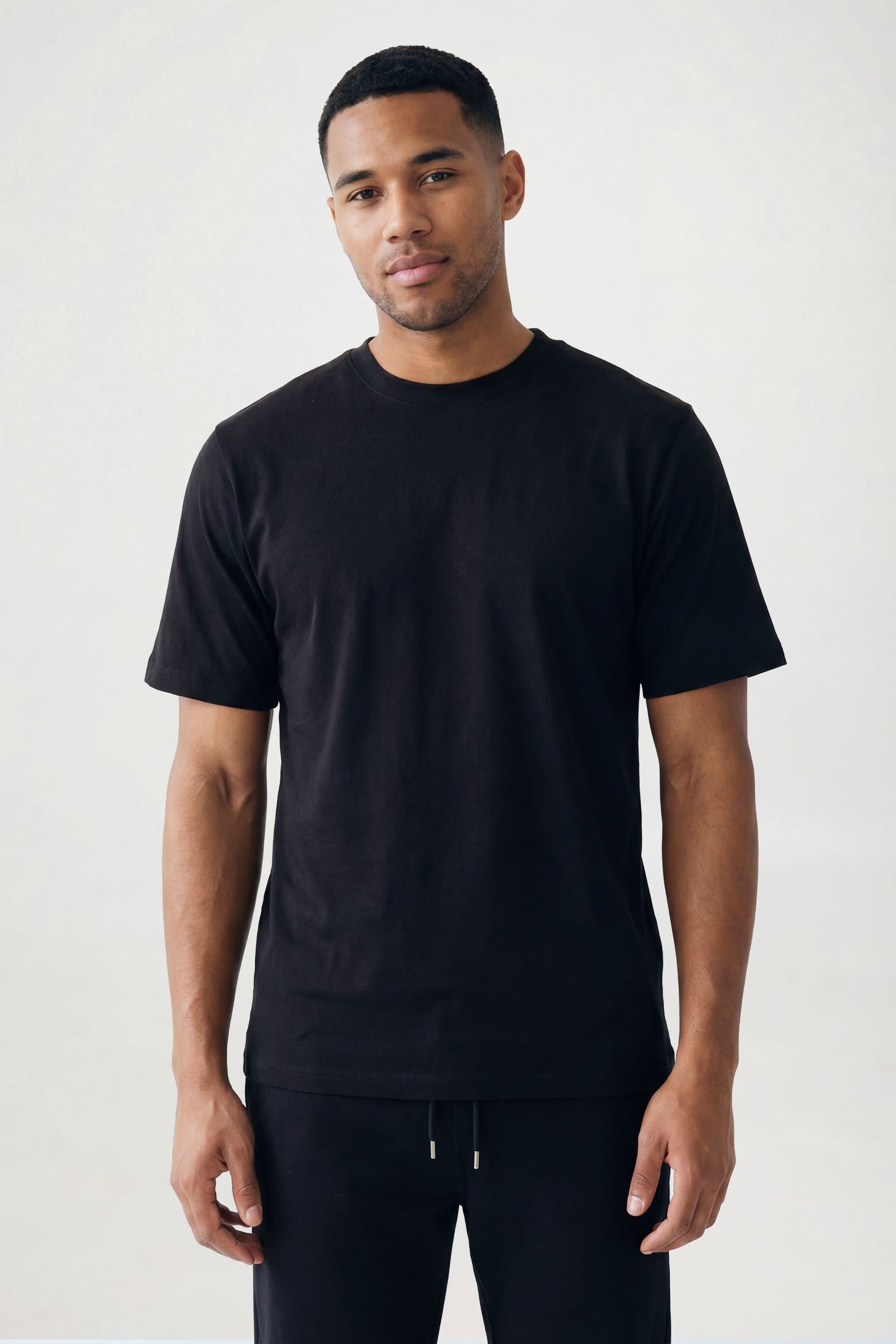 CICAY CICAY Men's Relaxed Fit Crew Neck Cotton T-Shirt in Black