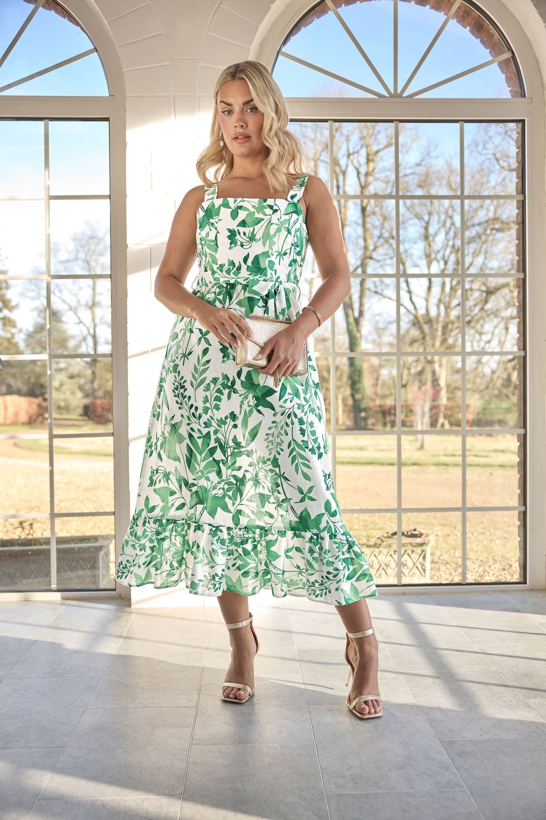 Yours Yours Women's Botanical Leaf Print Linen Look Dress in White