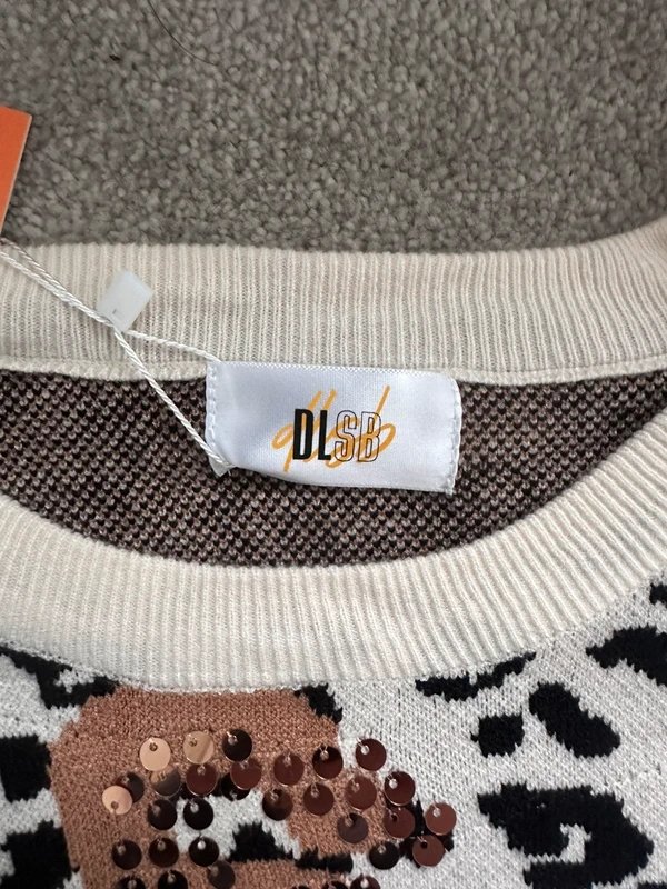 DLSB DLSB Beige Leopard Print Sequin Knitted Jumper | Crew Neck | Size M - 1