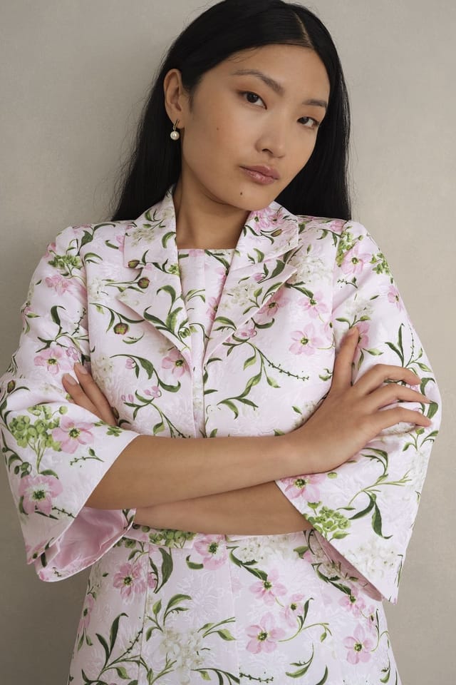 Hobbs London Hobbs London Women's Lana Cropped Floral Jacket in Pale Pink - 3