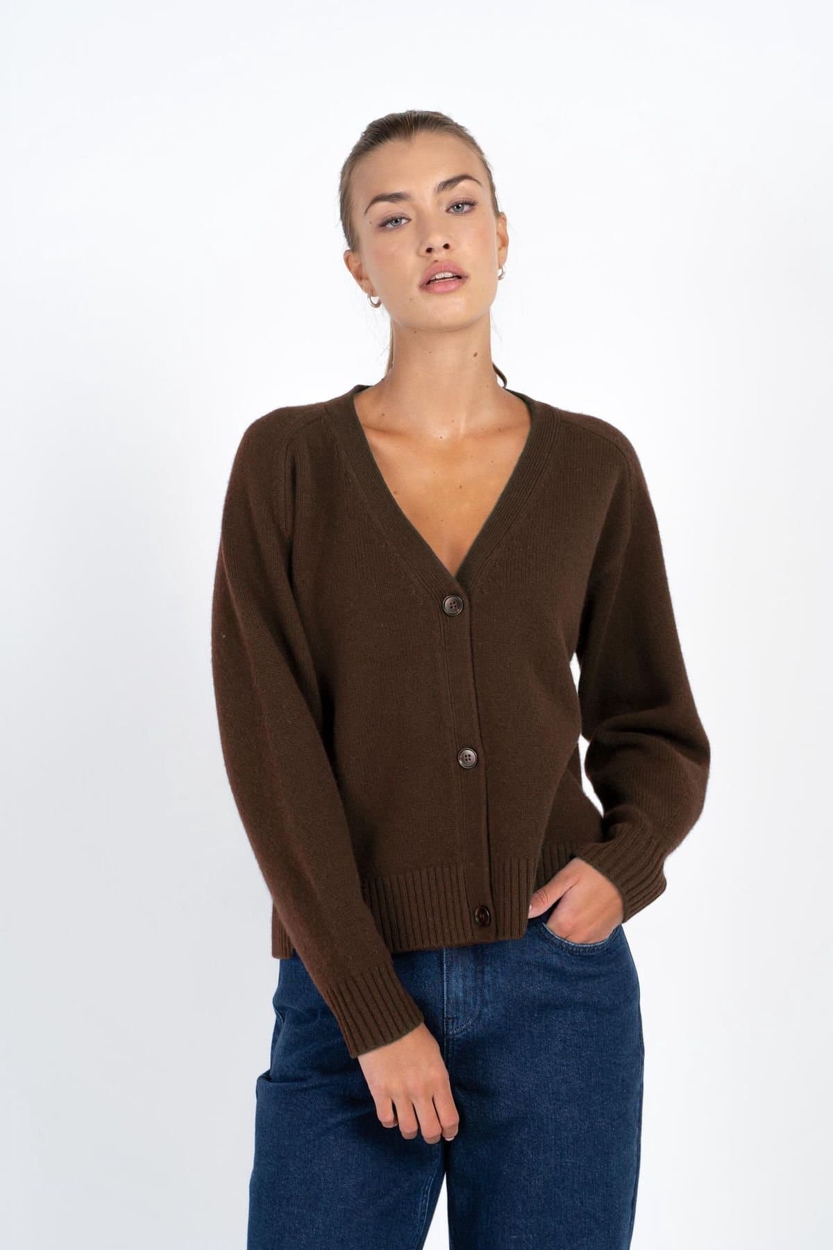 Kettlewell Kettlewell Women's Merino Boxy Cardigan in Chocolate