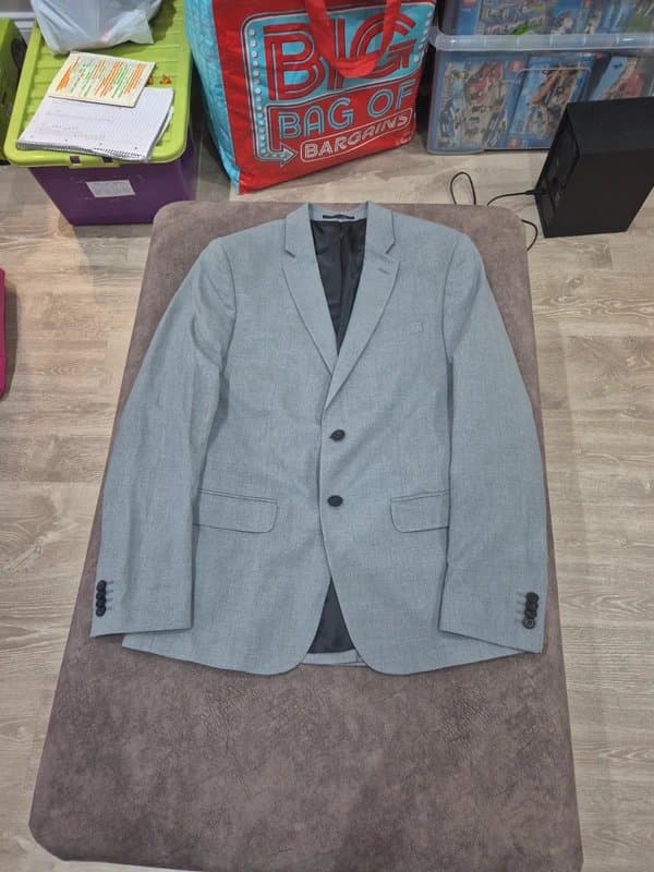 New Look Mens grey suit jacket from new look size 40 R