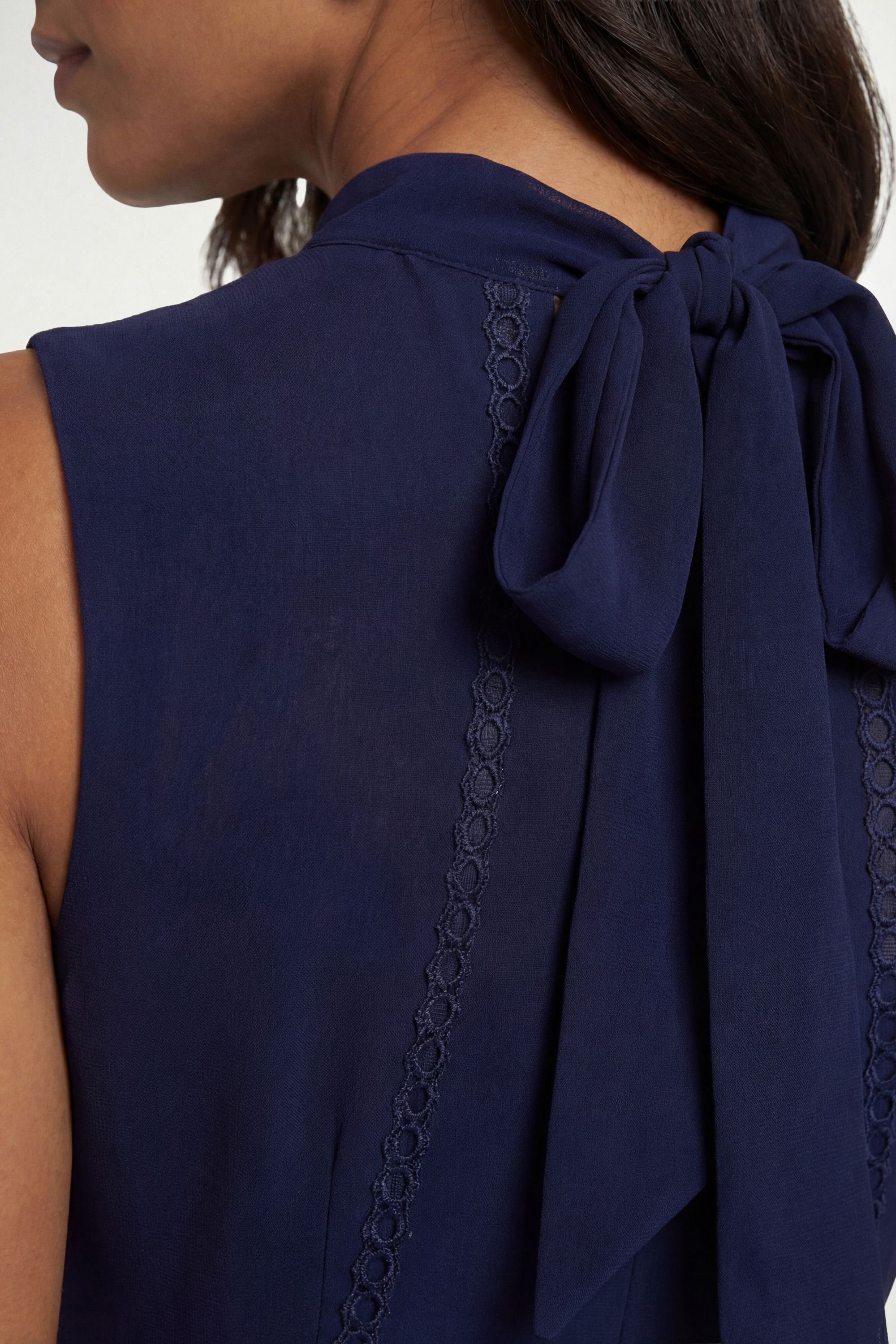 Wallis Wallis Women's Floral Lace Insert Pleated Midi Dress in Navy - 3