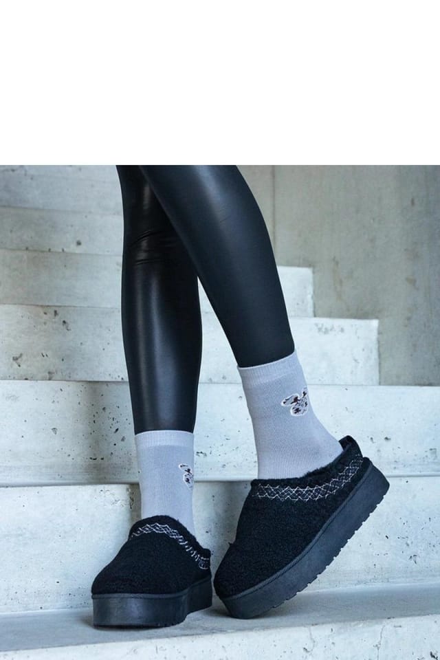 Love Lace Love Lace Women's Embroidered Greene Platform Snow Boots Slip On Warm Comfort in Black - 3