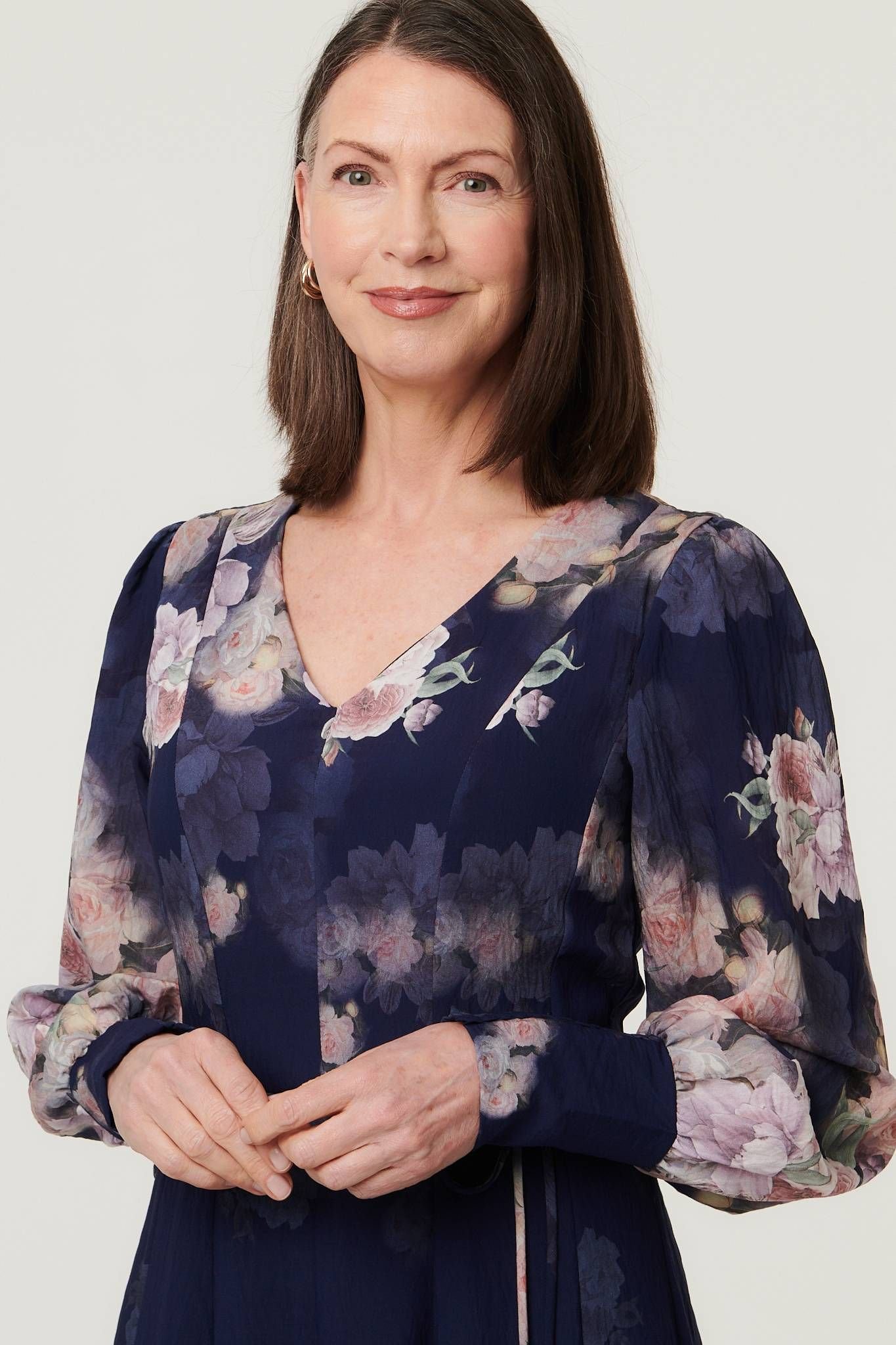 Izabel London Izabel London Women's Floral Long Balloon Sleeve Midi Dress in Navy - 2