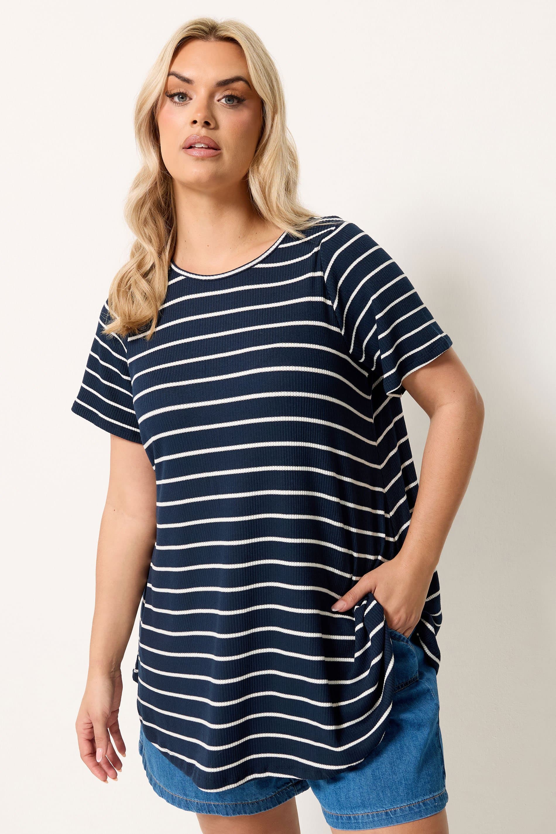 Yours Plus Size Black Stripe Tshirt
