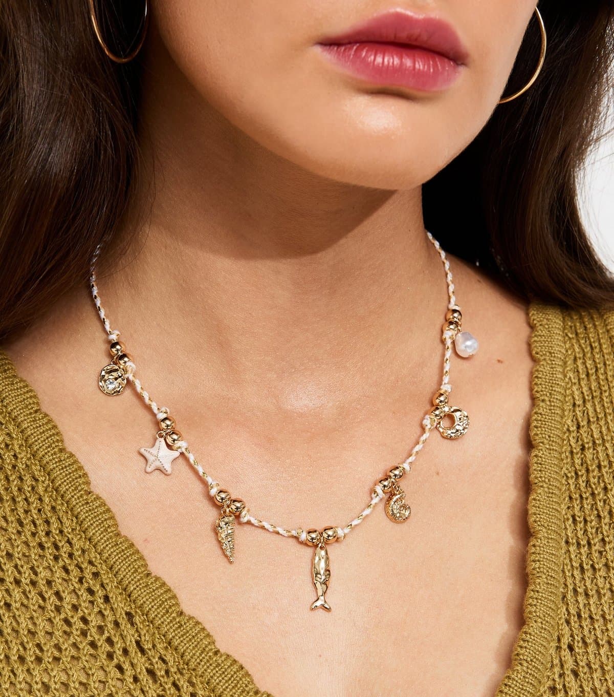 New Look Cream Gold Tone Rope Fish Charm Necklace New Look