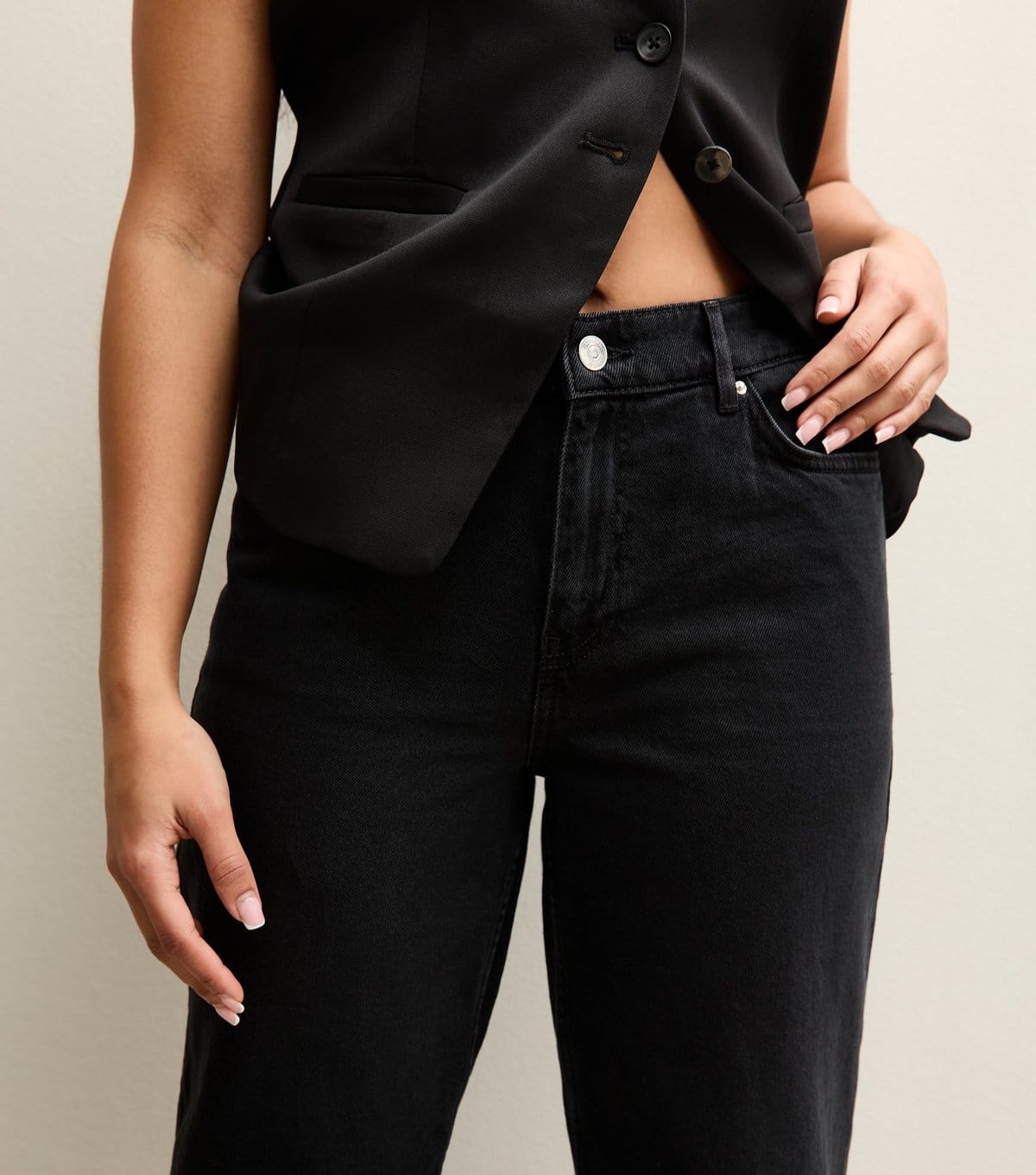 New Look Women's Petite Black Elasticated Back Wide Leg Jeans New Look - 4