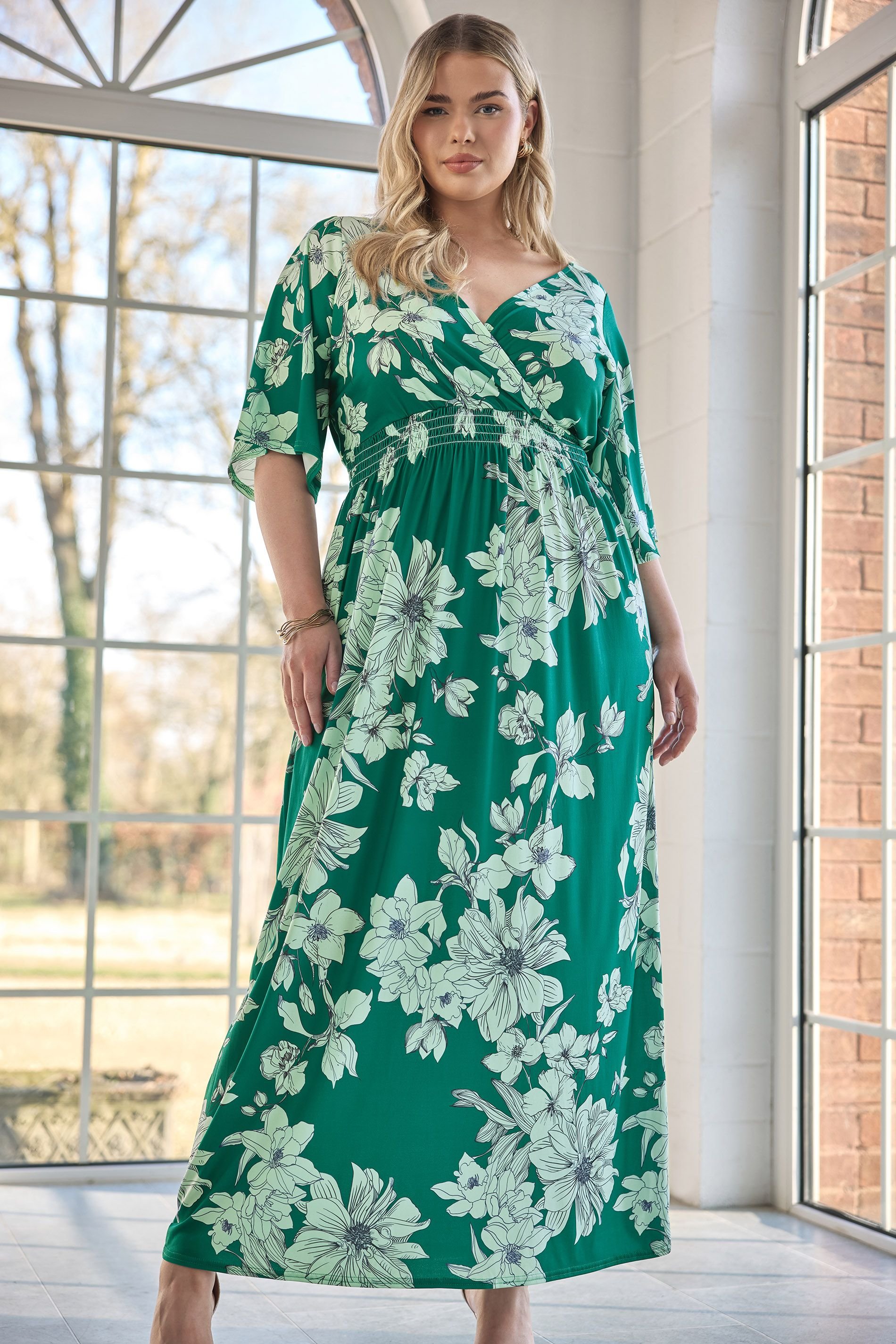 Yours Yours Women's Floral Print Maxi Dress in Green - 3