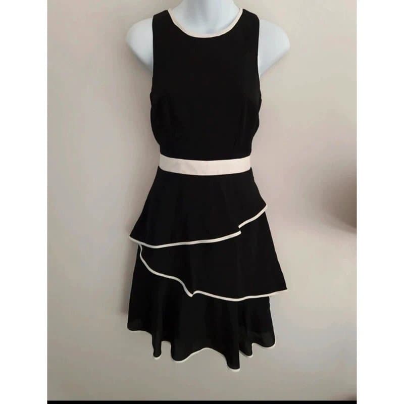 Coast Coast midi trim tiered womens occasional dress UK size 8 brand new with tags