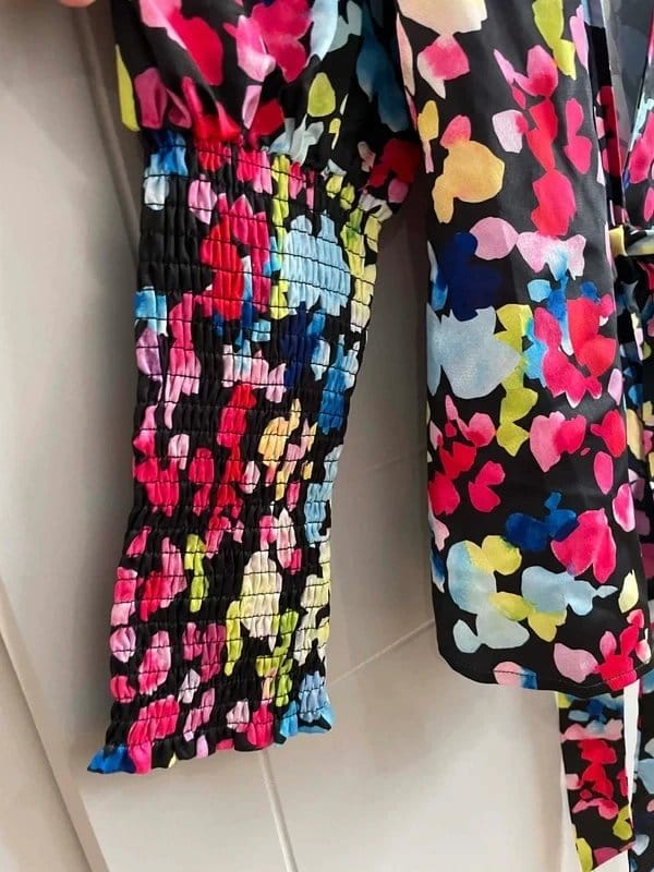 Never Fully Dressed Floral Print Wrap Blouse size 10 - 1