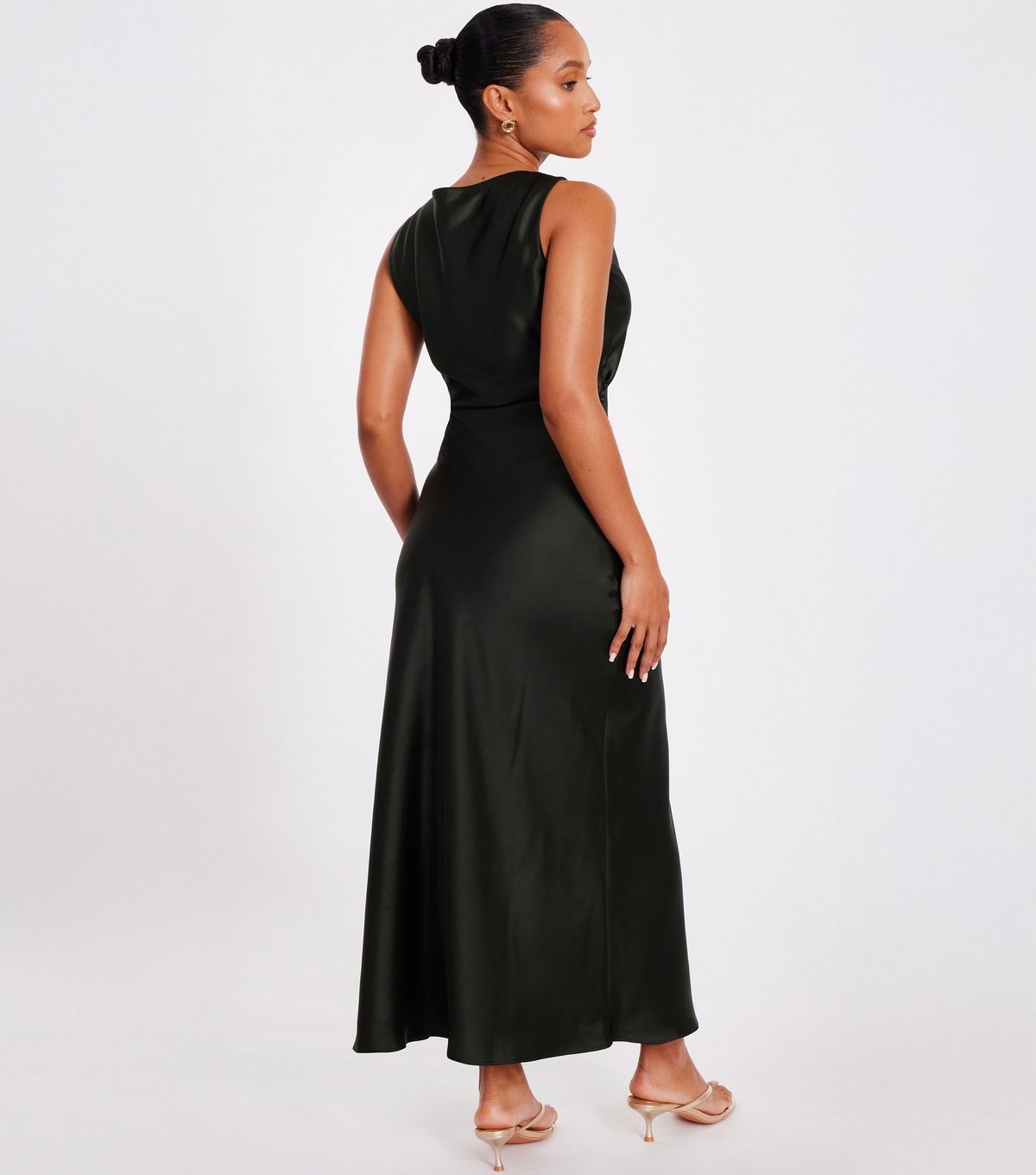 Quiz Women's Petite Dark Green Satin Maxi Dress Quiz New Look - 3
