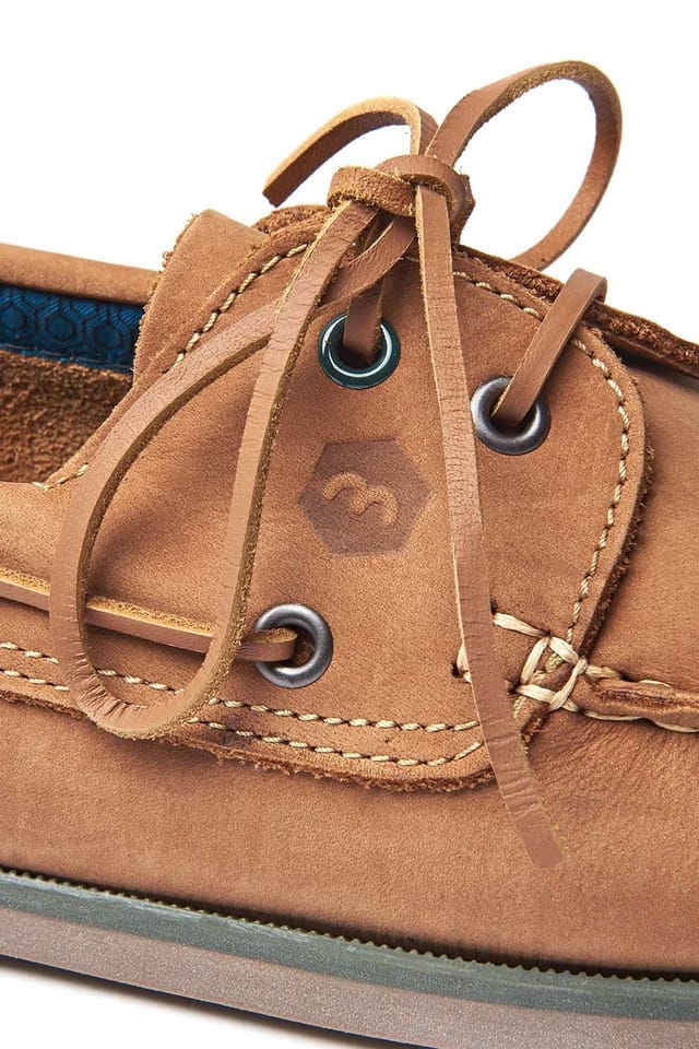 Moshulu Moshulu Men's 'Kingsand' Nubuck Deck Shoes in Tan - 3