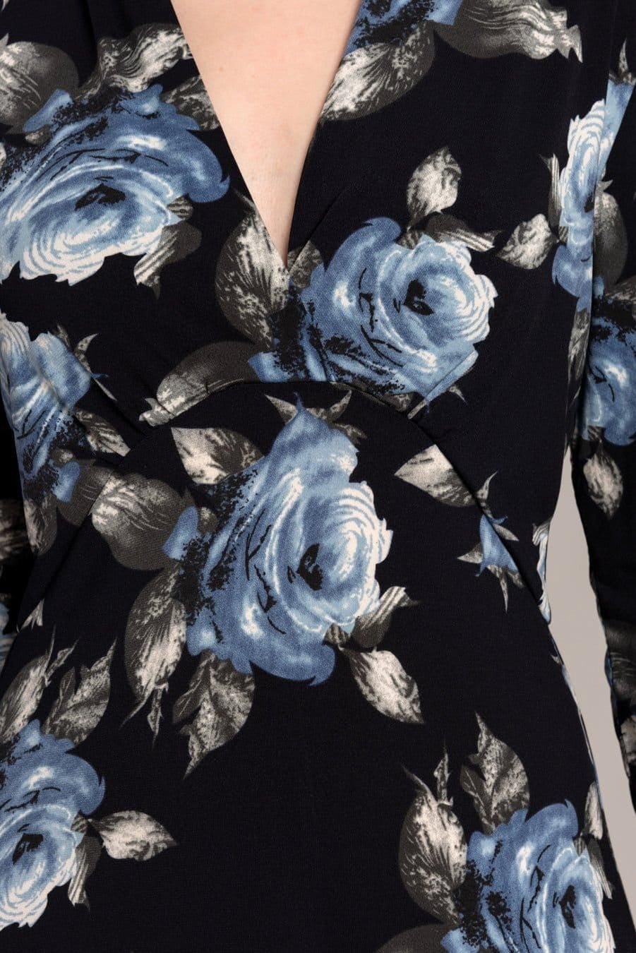 SOLO SOLO Women's Rose Midi Jersey Dress in Blue - 4