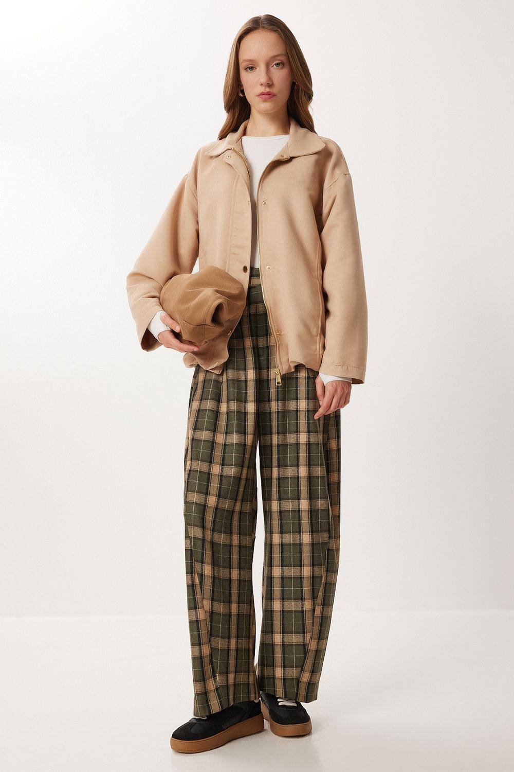 Happiness Istanbul Happiness Istanbul Women's Oversized Gabardine Jacket with Zipper Closure in Beige - 1