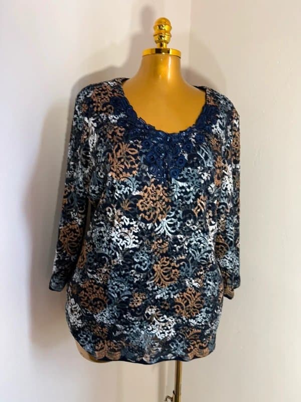 Bassini Navy Floral Print Long Sleeve Top-Uk 20