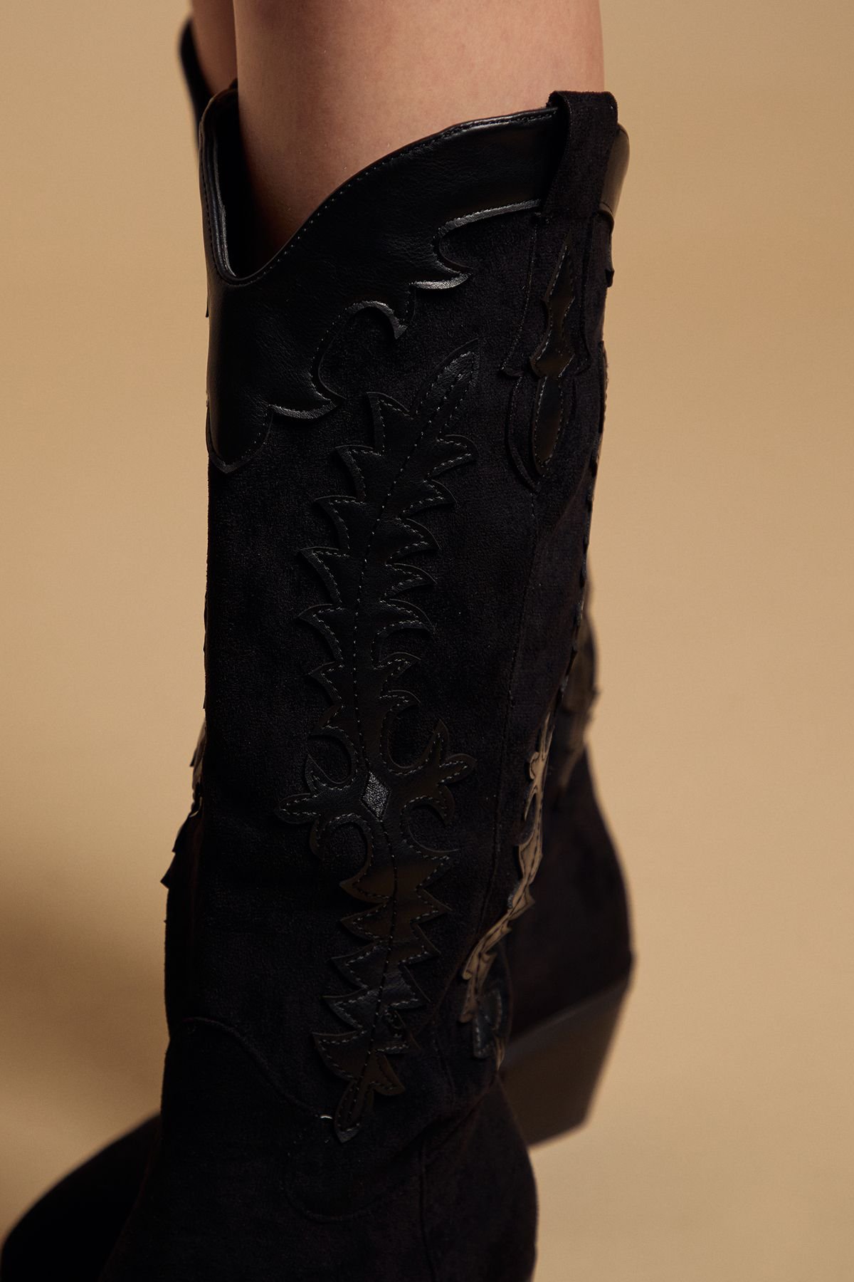 Oasis Oasis Women's Jessie Faux Suede & Leather Western Cowboy Calf Boots in Natural Black - 3