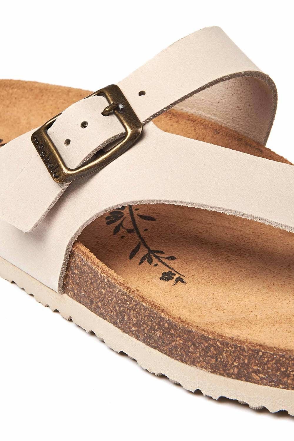Moshulu Moshulu Women's 'Wilma Waxy' Toe-Post Cork Footbed Sandals in Light Sand - 3