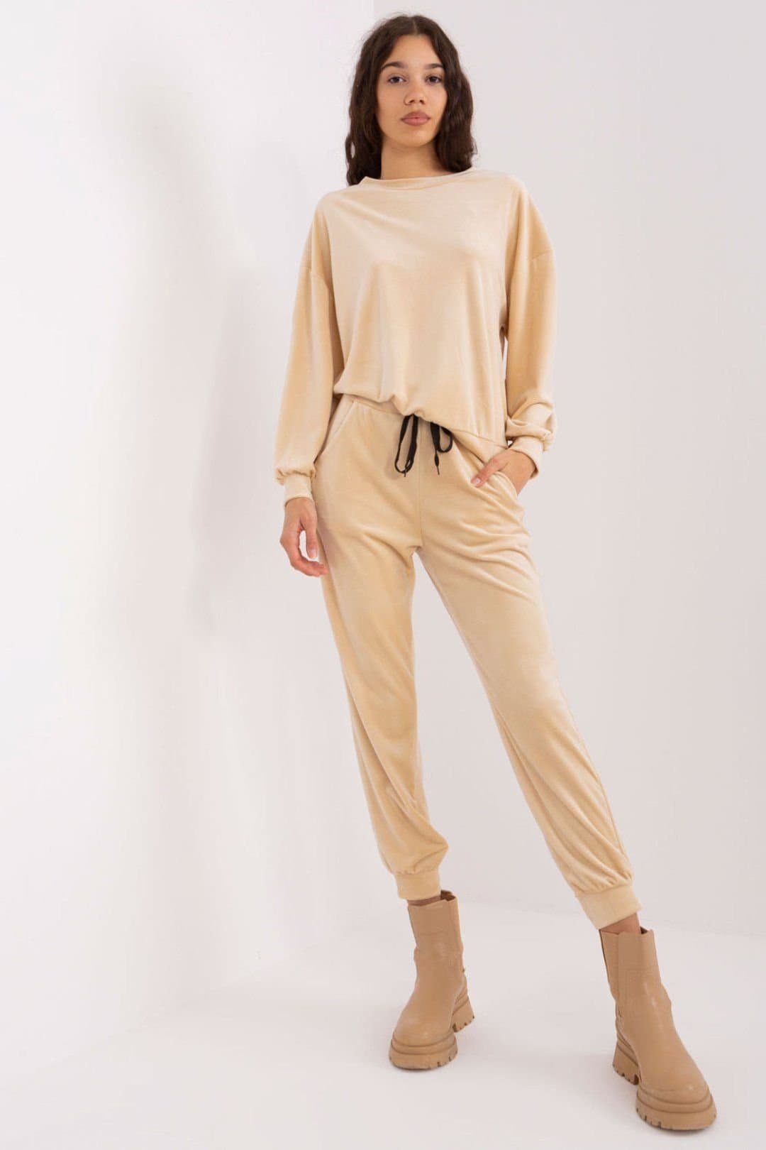 Love Lace Love Lace Women's Velour Knit Sweatshirt Set With Patch Pants in Beige