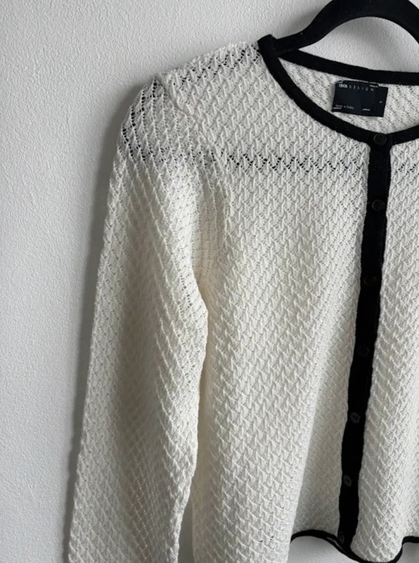 ASOS ASOS knitted pointelle stitch cardigan in cream Small size 8-10 new - 1