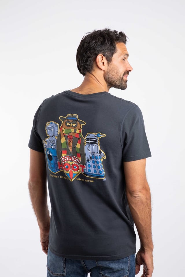 Weird Fish Weird Fish Men's Doctor Hoot Artist T-Shirt in Navy - 3