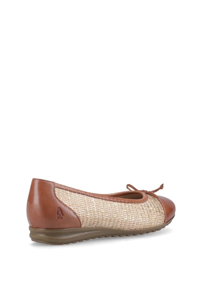 Hush Puppies Hush Puppies Women's Laurie Toe Cap Ballerina in Tan - 2