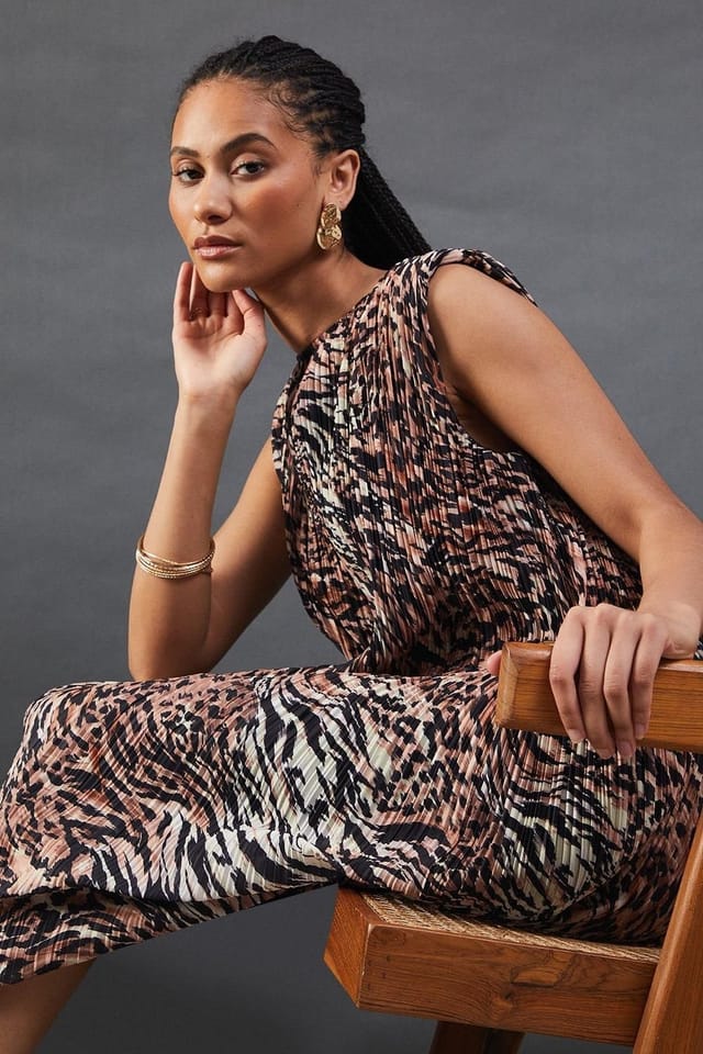 Warehouse Warehouse Women's Printed Plisse Shoulder Pad Sleeveless Midi Dress in Animal - 2