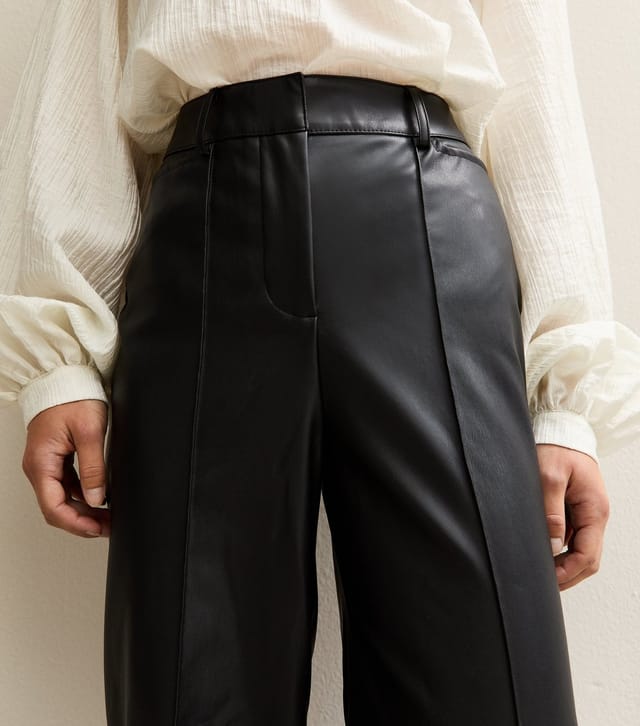 New Look Women's Petite Black Faux Leather Wide Leg Trousers New Look - 2
