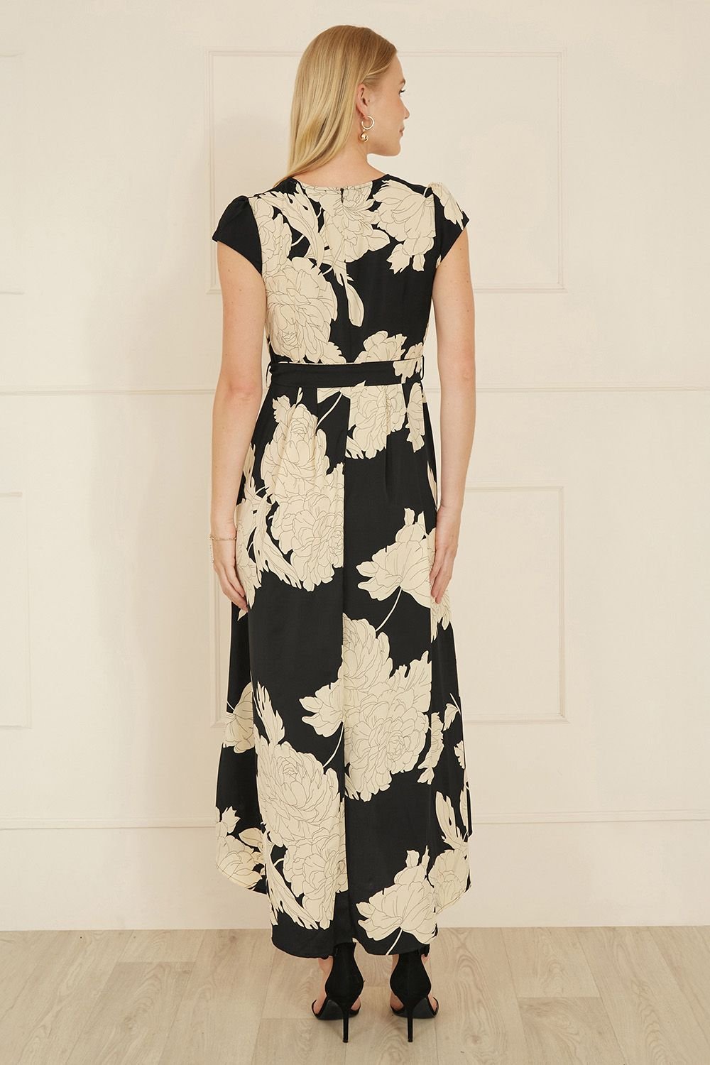 Yumi Yumi Women's Black Blossom Print Wrap Midi With Dipped Hem - 4