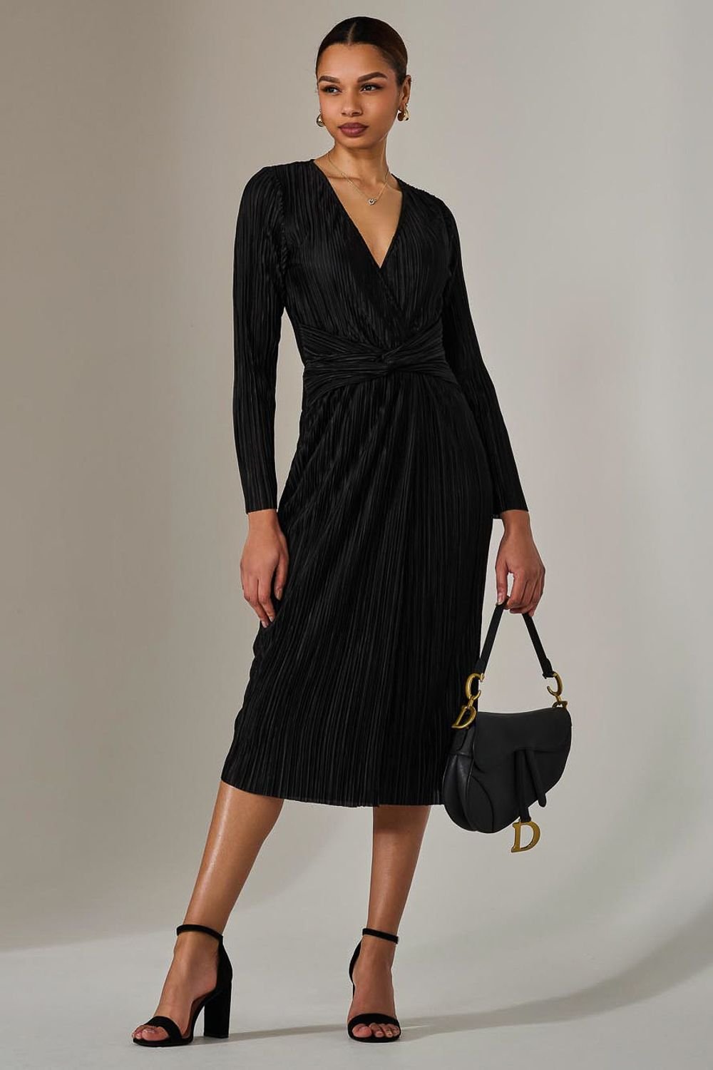 Jolie Moi Jolie Moi Women's Plisse Long Sleeve Midi Dress in Black - 3