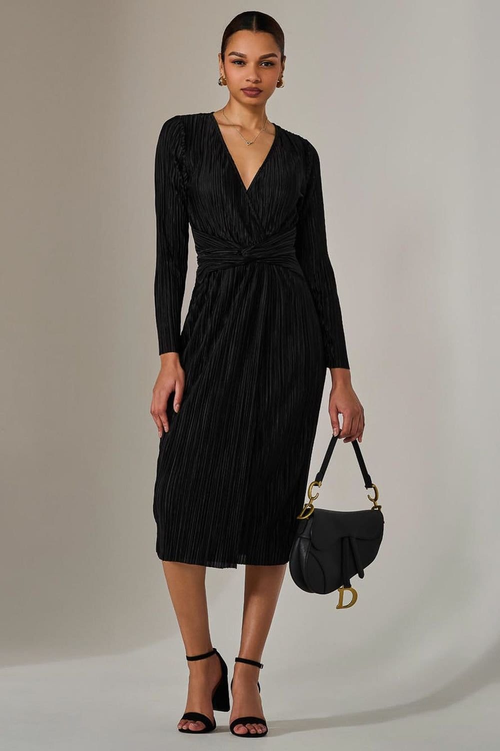 Jolie Moi Jolie Moi Women's Plisse Long Sleeve Midi Dress in Black - 4