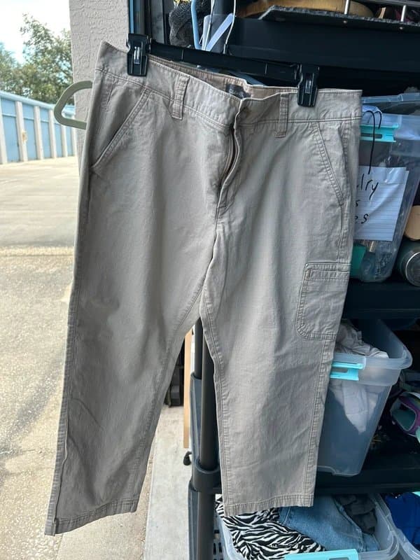 Eddie Bauer Eddie Bauer ladies crop pants 14