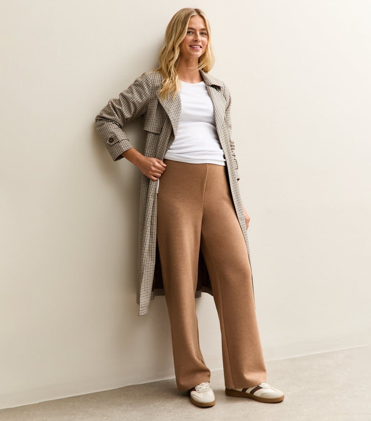 New Look Women's Maternity Camel Soft Touch Wide Leg Trousers New Look