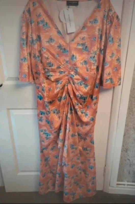 Little Mistress NWT Little Mistress dress size 26 perfect four city breaks cruises or summer beach holidays