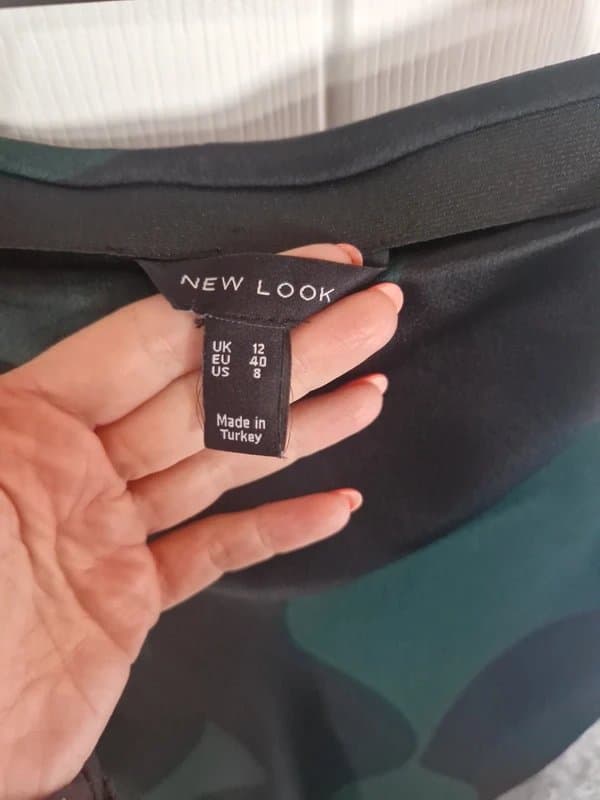New Look New look satin skin size 12