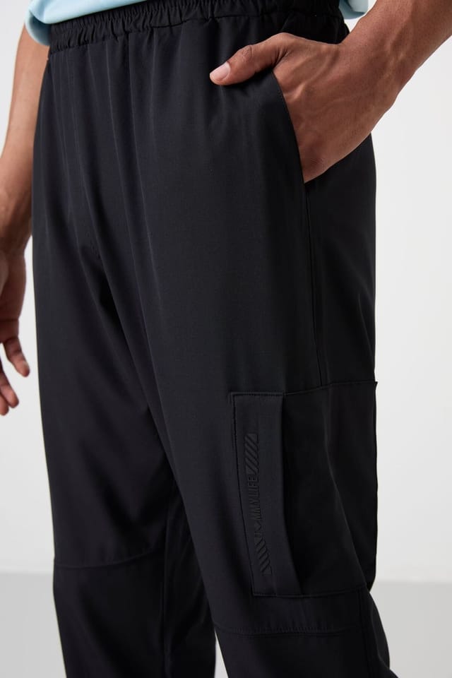 Tommy Life Tommy Life Men's Solid Pull-on Sweatpants in Black - 3