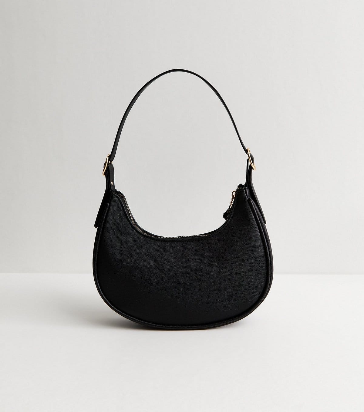 New Look Black Grained Faux Leather Oval Buckle Shoulder Bag Vegan New Look - 4