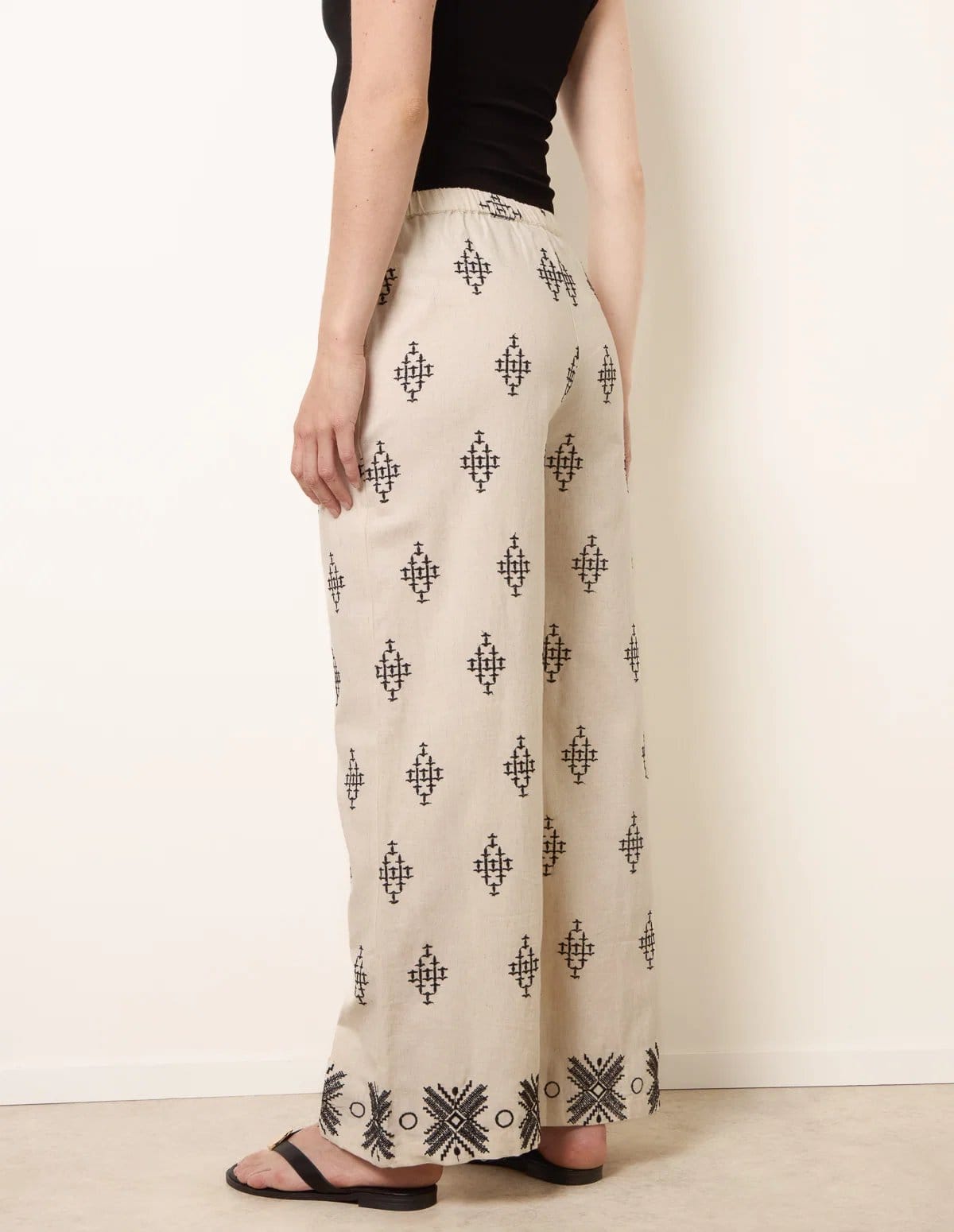 Blue Vanilla Embroidered Trousers - 4