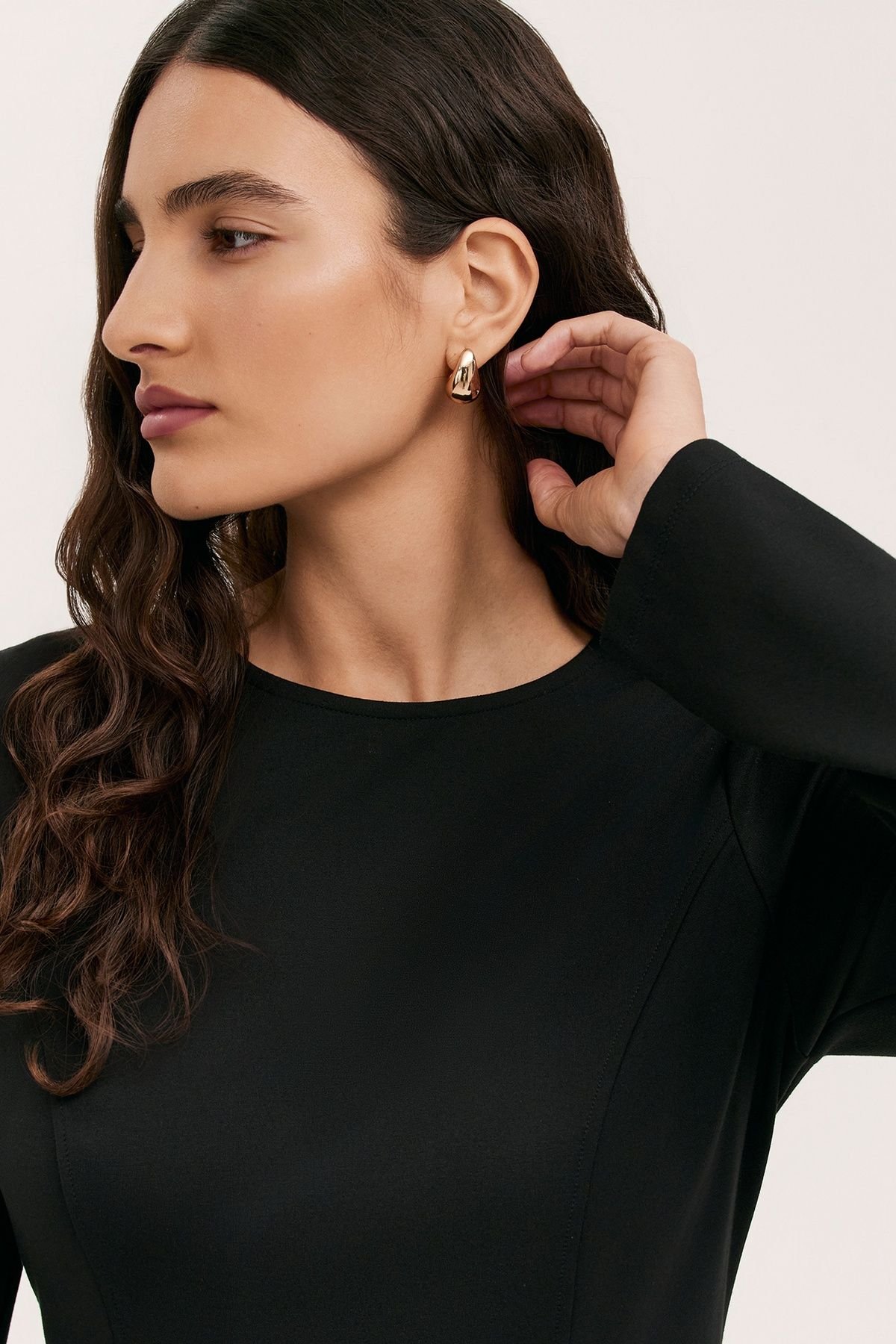 Finery London Finery London Women's Eva Ponte Jersey Dress in Black - 4