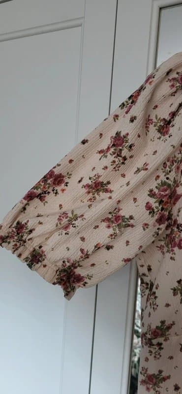 New Look New Look Floral Lace Detail Top