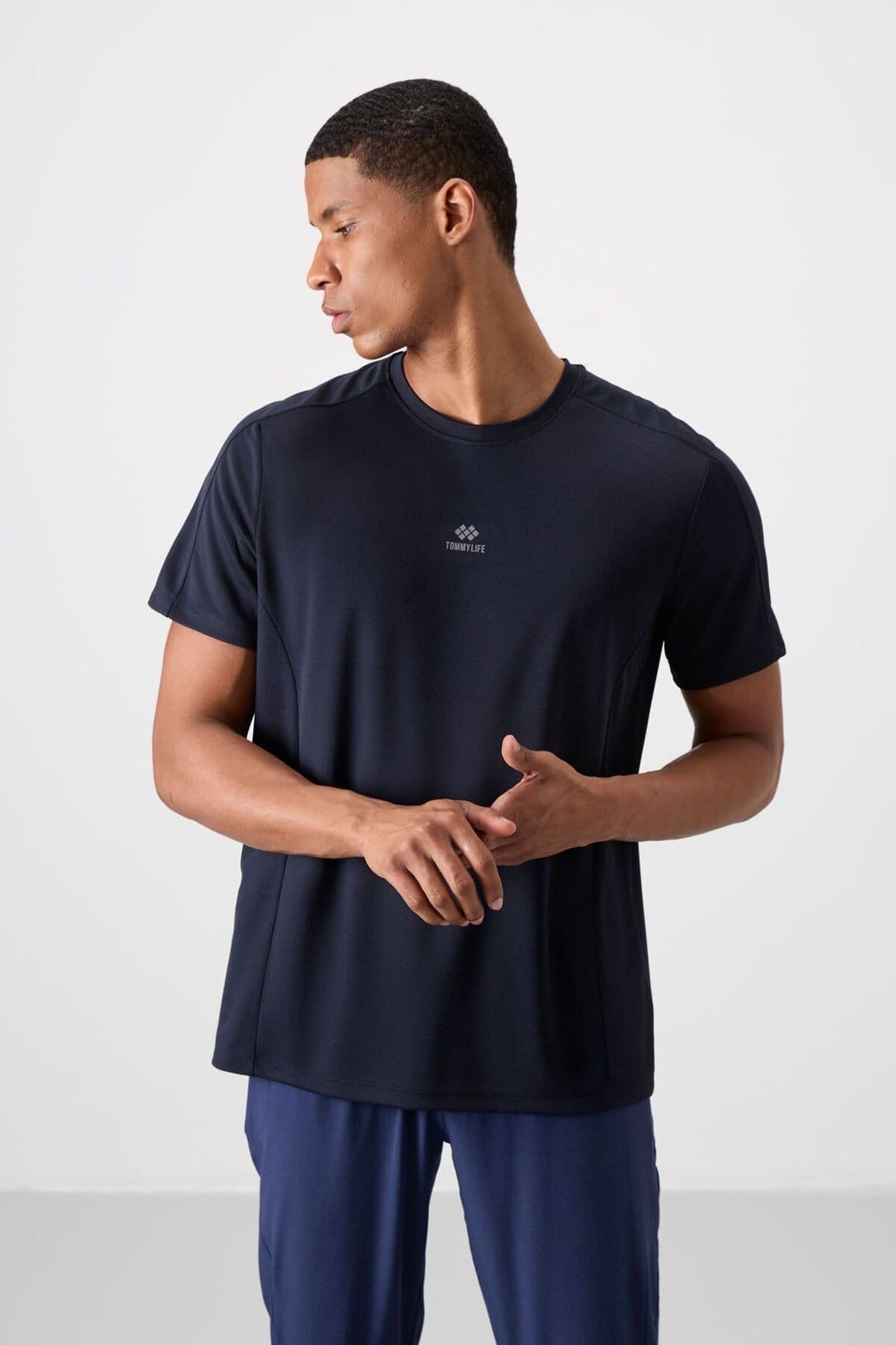 Tommy Life Tommy Life Men's Solid Crew Neck Short Sleeve T-Shirt in Navy - 4
